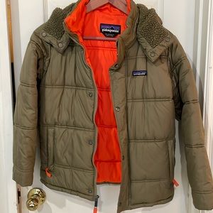 Patagonia puffer jacket